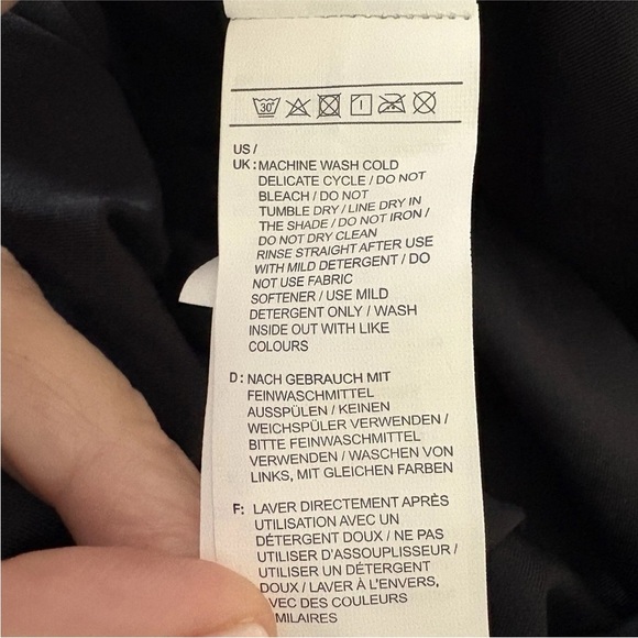 NWT Cupshe Black Floral Halter Tummy Control One Piece Swimsuit Womens‎ M (1103) - Picture 8 of 8